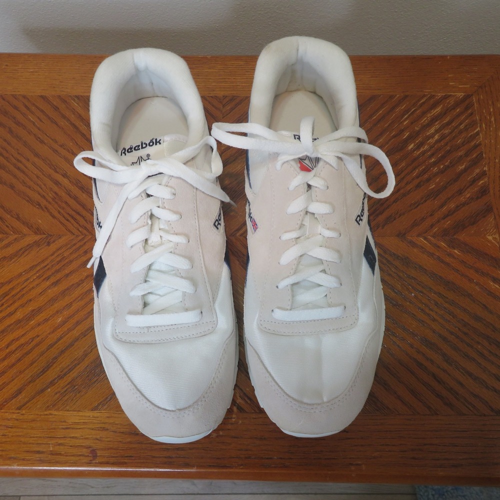 Reebok Classic Nylon Sneakers Mens 9.5 White Beige Navy Low Top NWOT